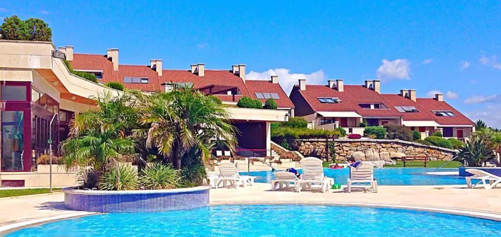 Chalet Complejo Turistico Raeiros - O Grove Εξωτερικό φωτογραφία