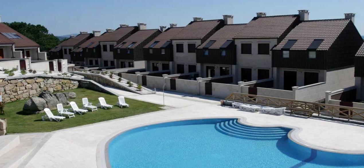 Chalet Complejo Turistico Raeiros - O Grove Εξωτερικό φωτογραφία